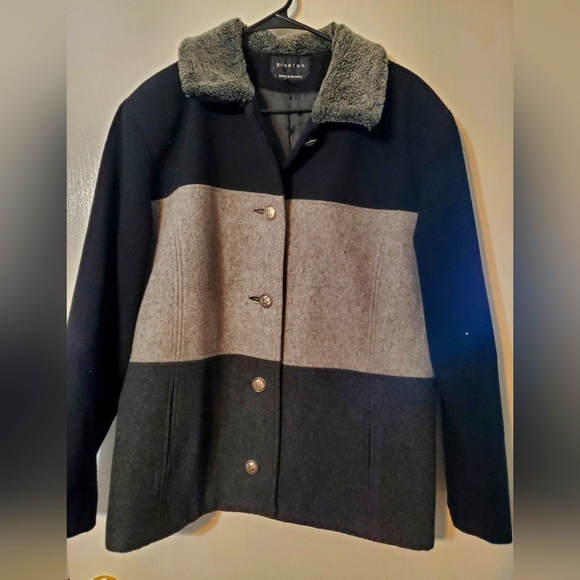 Women's wool coat - Picture 1 of 4